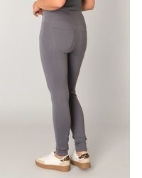 dunkelgraue enge Jeans von Base Level