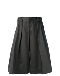 dunkelgraue Bermuda-Shorts mit Falten