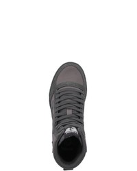 dunkelgraue hohe Sneakers aus Wildleder von Hummel