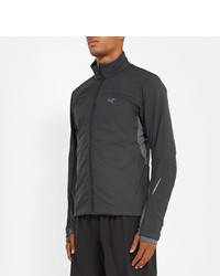 dunkelgraue Jacke von Arc'teryx