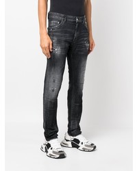 dunkelgraue Jeans mit Destroyed-Effekten von DSQUARED2