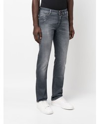 dunkelgraue Jeans mit Destroyed-Effekten von Jacob Cohen