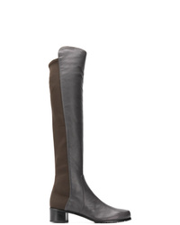 dunkelgraue kniehohe Stiefel aus Leder von Stuart Weitzman