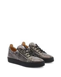 dunkelgraue Leder niedrige Sneakers mit Schlangenmuster von Giuseppe Zanotti