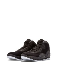 dunkelgraue Leder niedrige Sneakers von Jordan