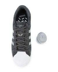 dunkelgraue Leder niedrige Sneakers von adidas