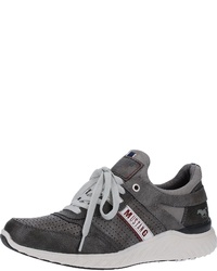 dunkelgraue Leder niedrige Sneakers von Mustang