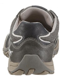 dunkelgraue Leder niedrige Sneakers von Mustang Shoes