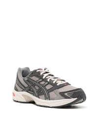 dunkelgraue niedrige Sneakers von Asics