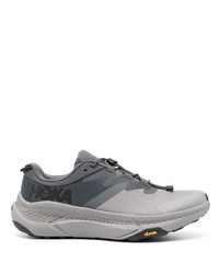 dunkelgraue niedrige Sneakers von Hoka One One