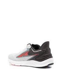 dunkelgraue niedrige Sneakers von Altra