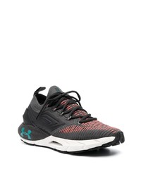 dunkelgraue niedrige Sneakers von Under Armour