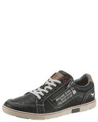 dunkelgraue niedrige Sneakers von Mustang Shoes