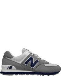 dunkelgraue niedrige Sneakers von New Balance