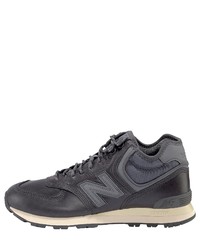 dunkelgraue niedrige Sneakers von New Balance