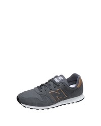 dunkelgraue niedrige Sneakers von New Balance