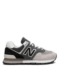 dunkelgraue niedrige Sneakers von New Balance