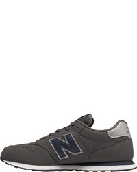 dunkelgraue niedrige Sneakers von New Balance