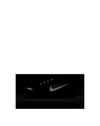 dunkelgraue niedrige Sneakers von Nike