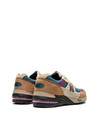 dunkelgraue niedrige Sneakers von New Balance