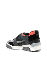 dunkelgraue Segeltuch niedrige Sneakers von Diesel