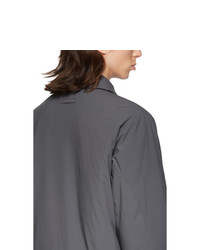 dunkelgraue Shirtjacke von The Very Warm