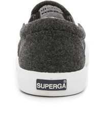dunkelgraue Slip-On Sneakers von Superga