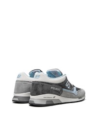 dunkelgraue Sportschuhe von New Balance