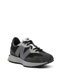 dunkelgraue Sportschuhe von New Balance