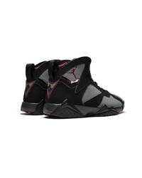 dunkelgraue Sportschuhe von Jordan