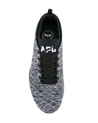 dunkelgraue Sportschuhe von APL Athletic Propulsion Labs