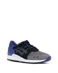 dunkelgraue Sportschuhe von Asics