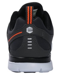 dunkelgraue Sportschuhe von ENDURANCE