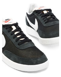 dunkelgraue Sportschuhe von Nike