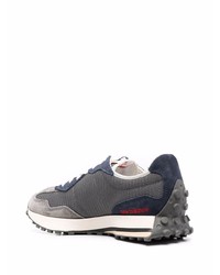 dunkelgraue Sportschuhe von New Balance