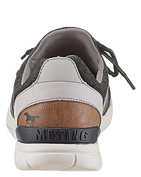 dunkelgraue Sportschuhe von Mustang Shoes