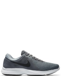 dunkelgraue Sportschuhe von Nike