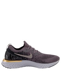 dunkelgraue Sportschuhe von Nike