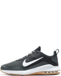 dunkelgraue Sportschuhe von Nike