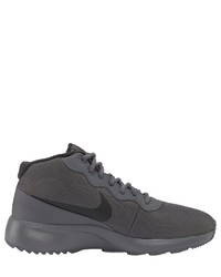 dunkelgraue Sportschuhe von Nike Sportswear