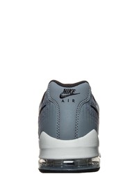 dunkelgraue Sportschuhe von Nike Sportswear