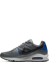 dunkelgraue Sportschuhe von Nike Sportswear