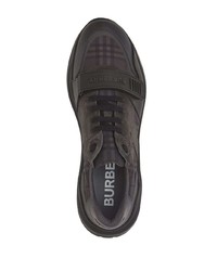 dunkelgraue Sportschuhe von Burberry