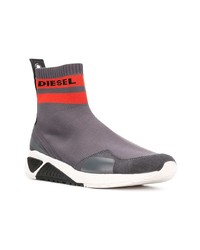 dunkelgraue Sportschuhe von Diesel