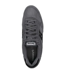 dunkelgraue Sportschuhe von Saucony