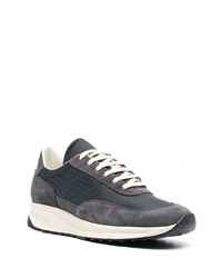 dunkelgraue Sportschuhe von Common Projects