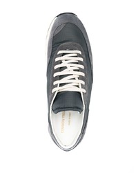 dunkelgraue Sportschuhe von Common Projects