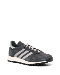 dunkelgraue Sportschuhe von adidas