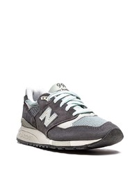 dunkelgraue Sportschuhe von New Balance