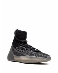 dunkelgraue Sportschuhe von adidas YEEZY